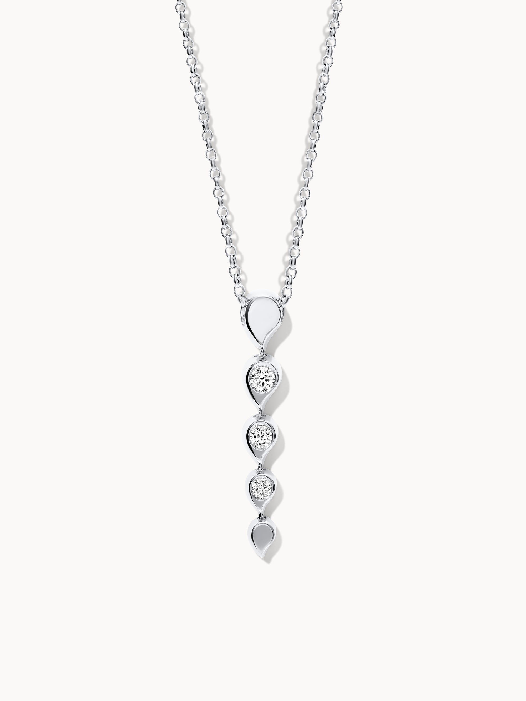 SNOWFLAKES Rivière Pendant in 'Classic'