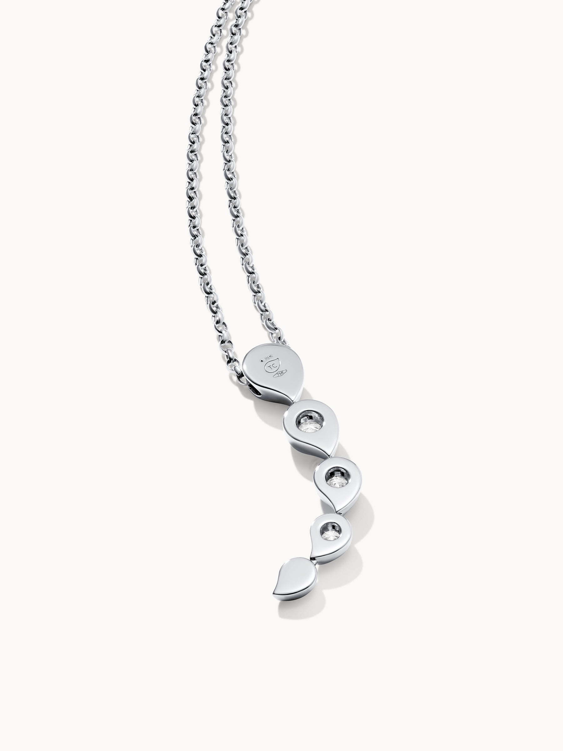 SNOWFLAKES Rivière Pendant in 'Classic'