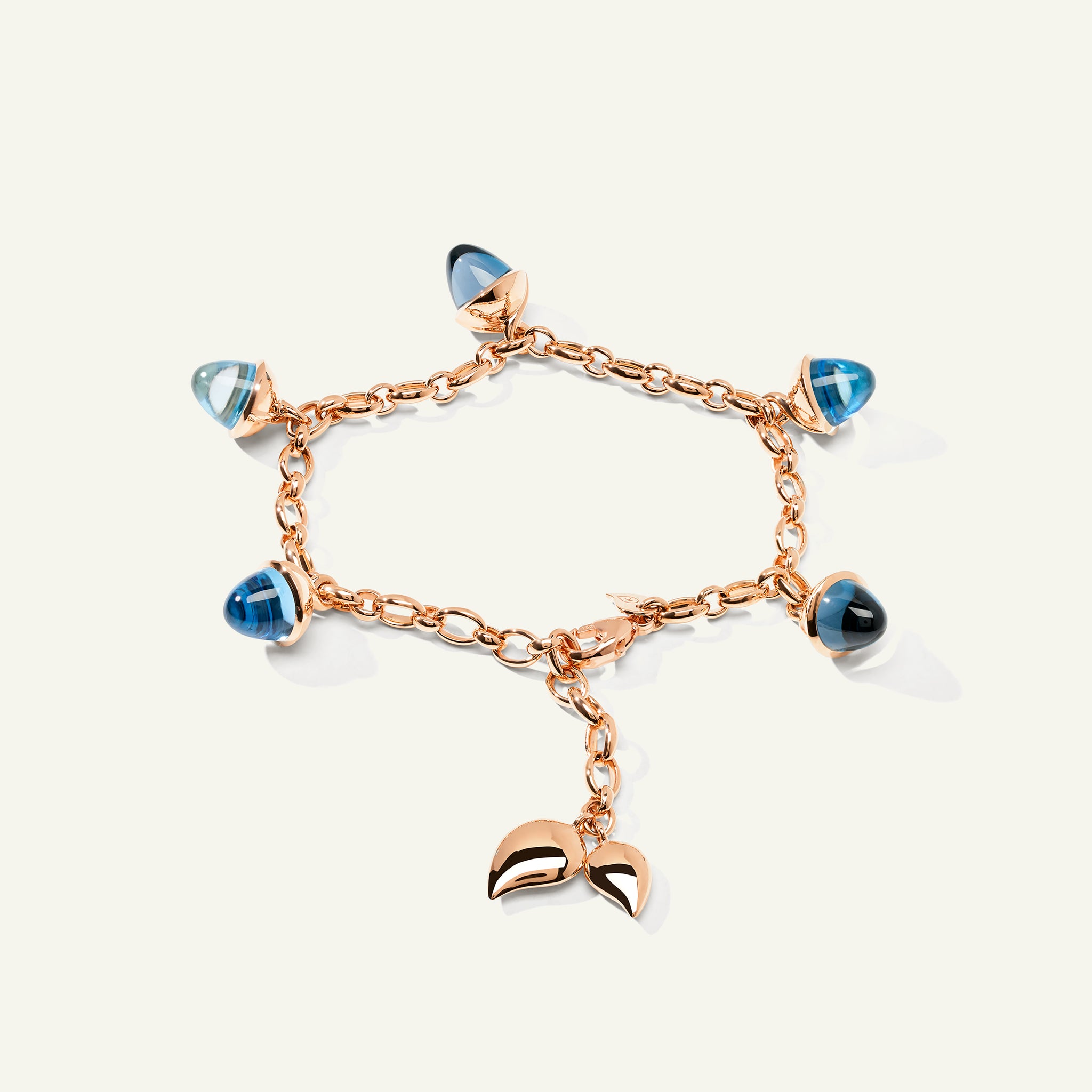 MIKADO Flamenco Charm Armband in 'Sky'