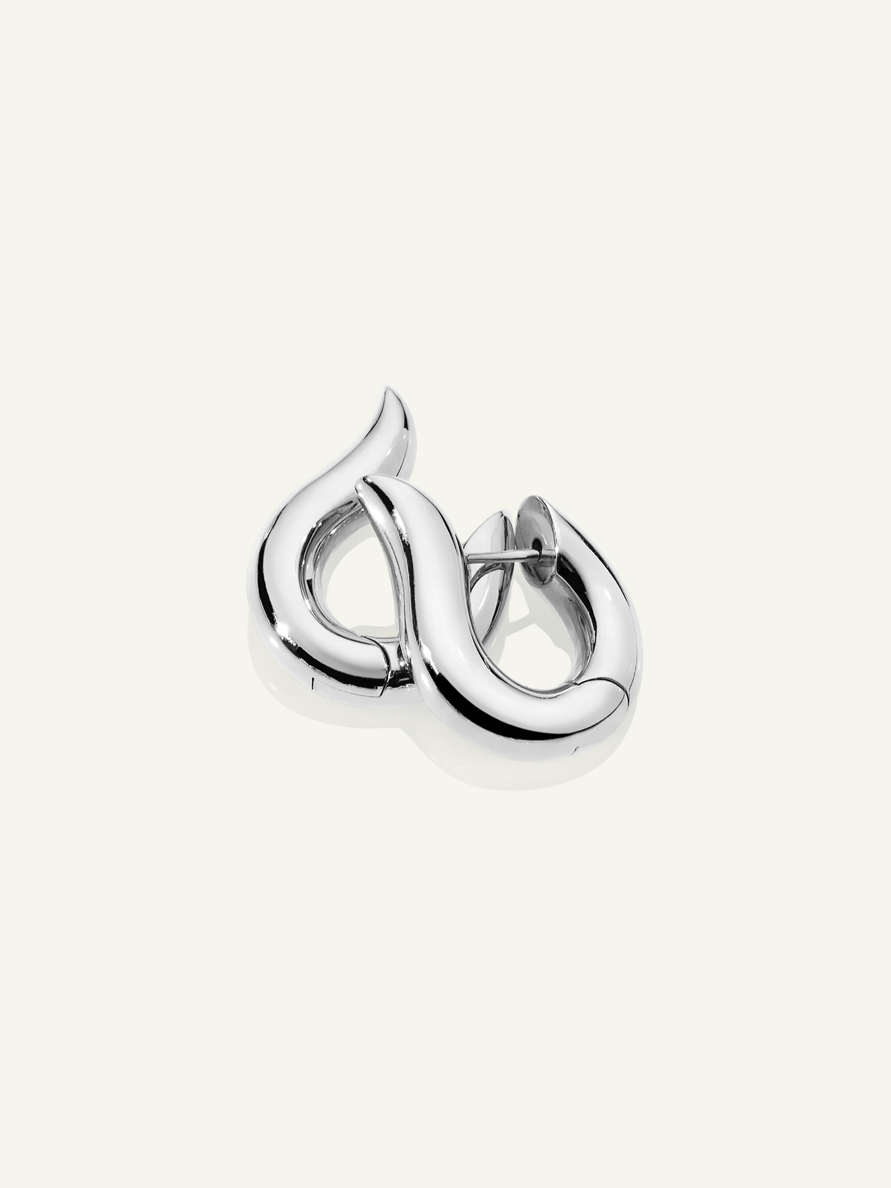 SIGNATURE Large Hoop Earrings