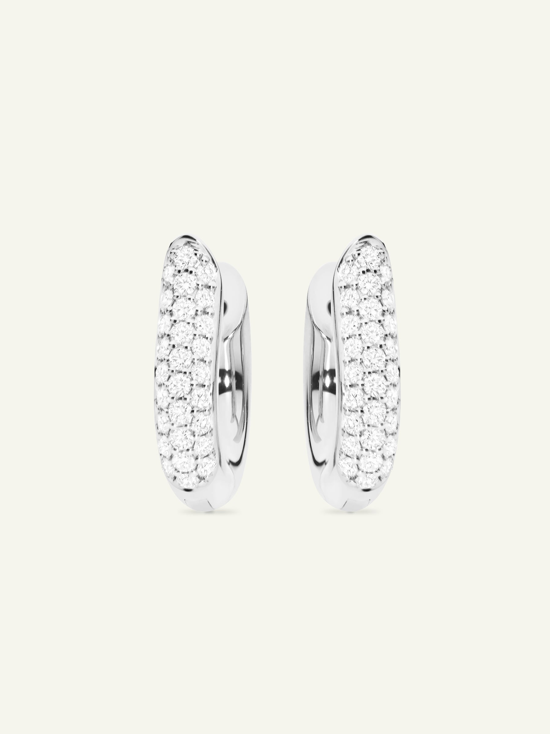 SIGNATURE Medium Hoop Earrings