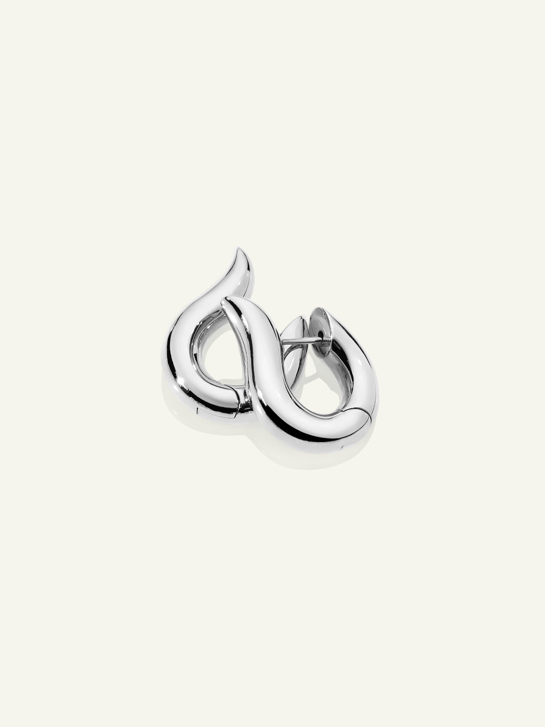SIGNATURE Large Hoop Earrings