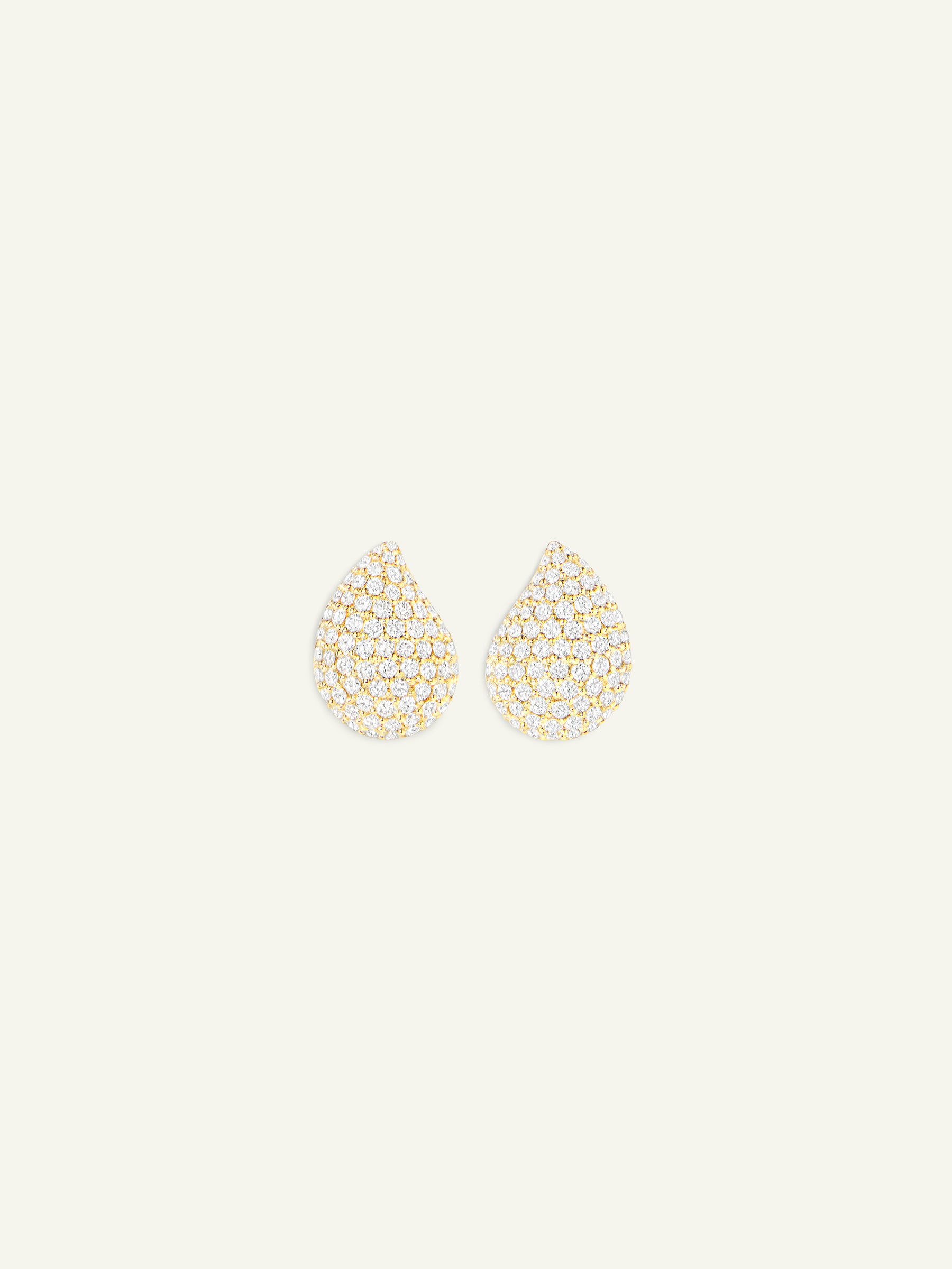 SIGNATURE Small Stud Earrings