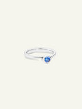 BOUTON Solitaire Ring mit Blauem Saphir