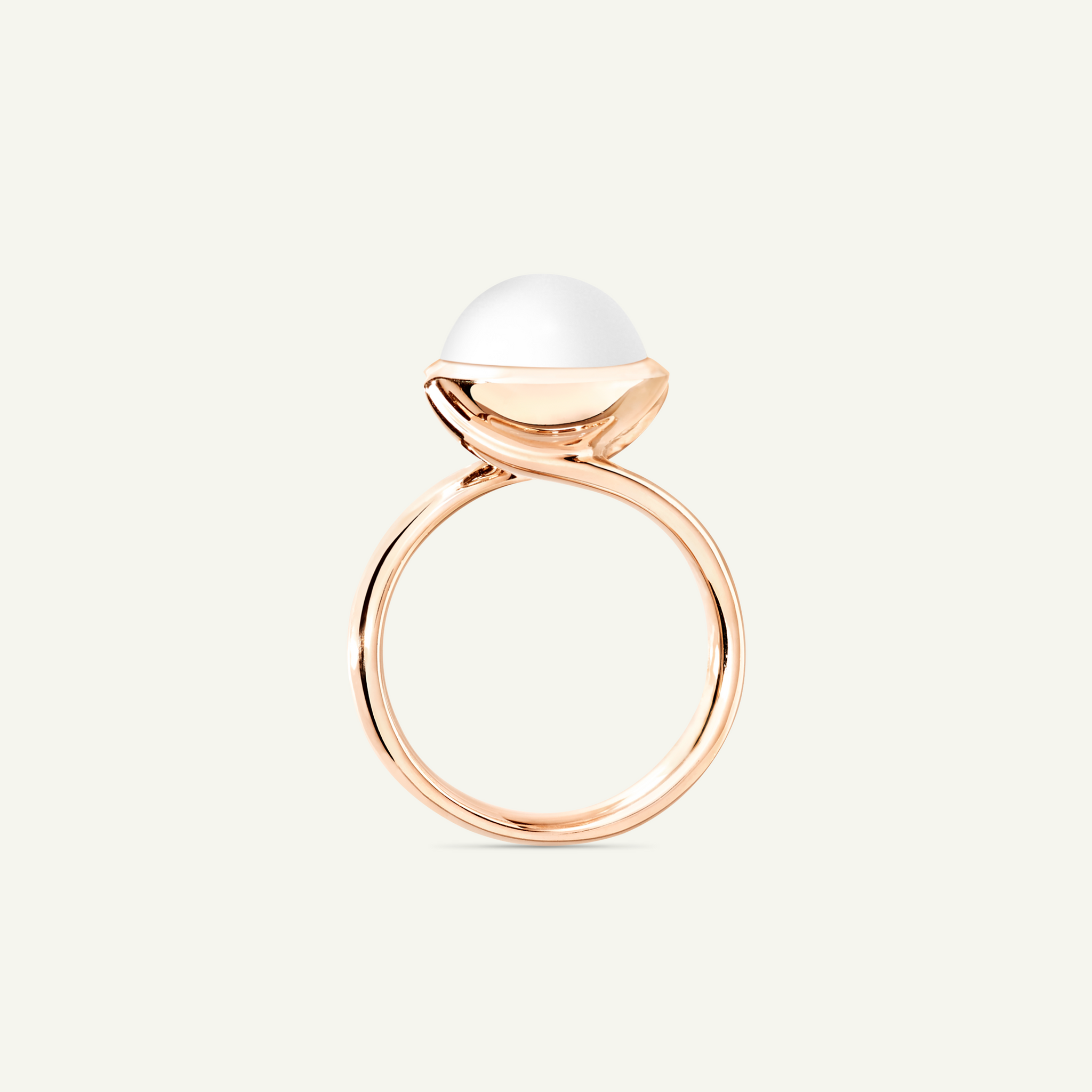 BOUTON Large Ring with Cacholong