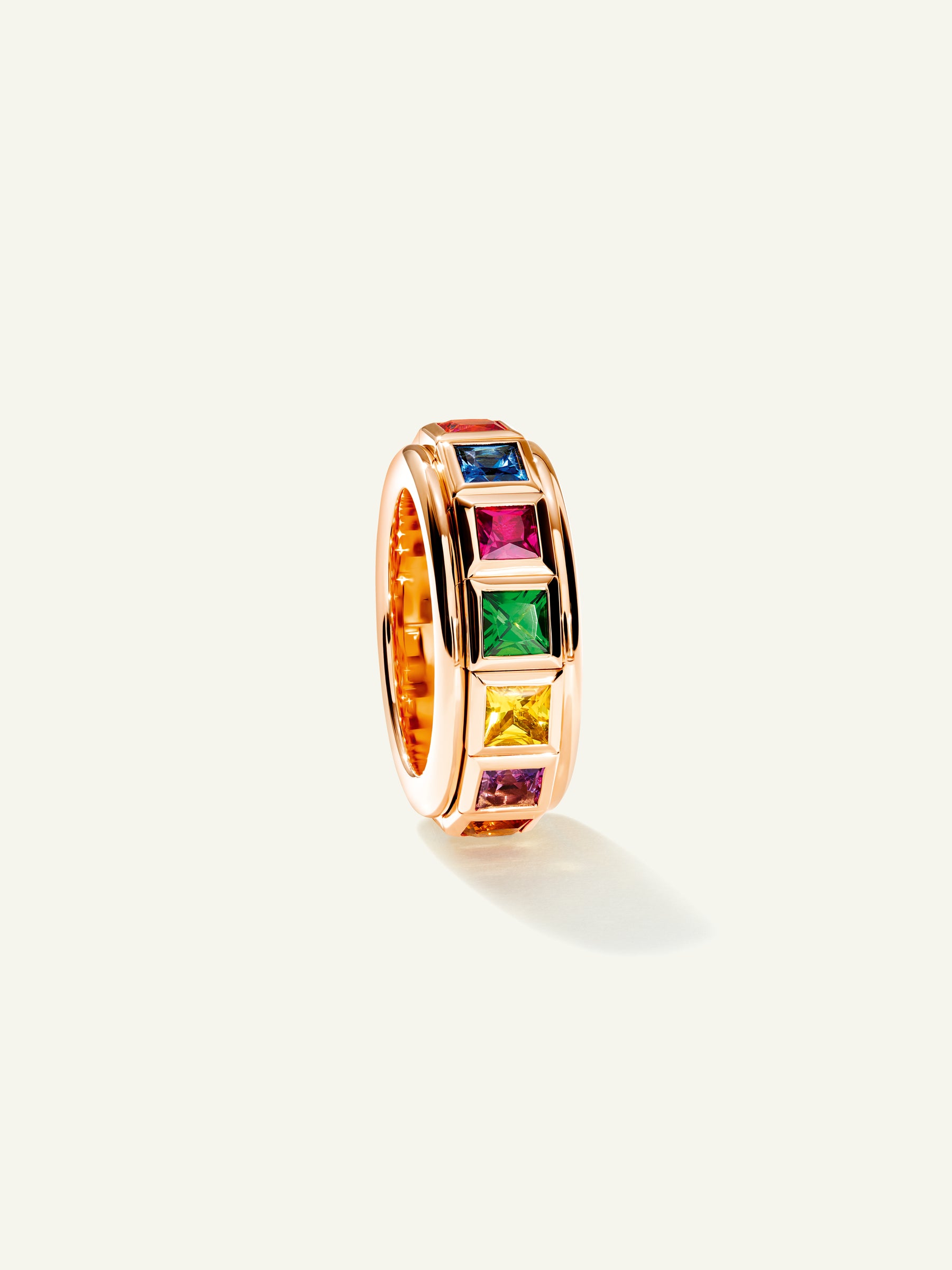 R-CV44-14-Can-rg | Ring CURRICULUM VITAE 44 'Candy'