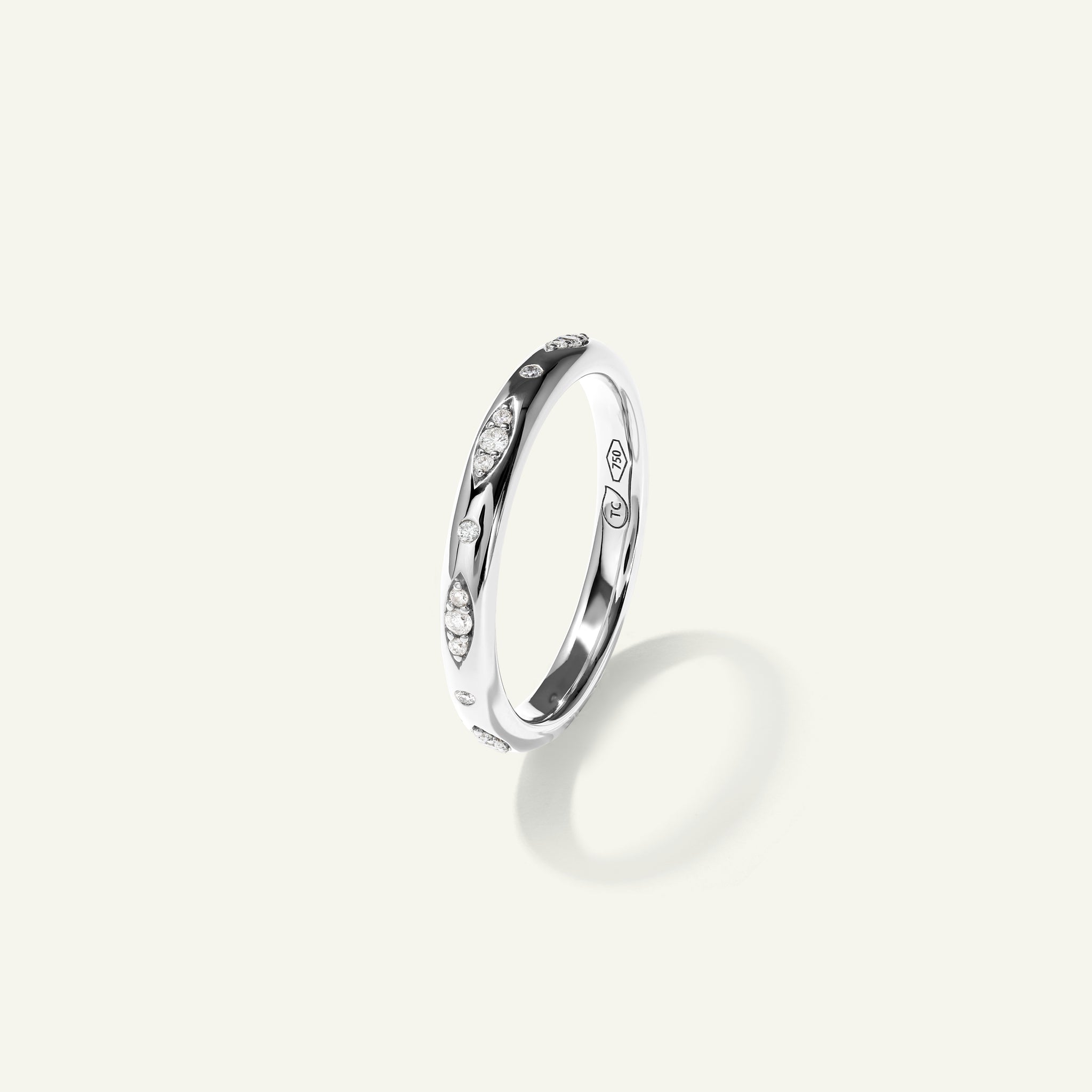 GYPSY Band Ring in 'Classic' Pavé