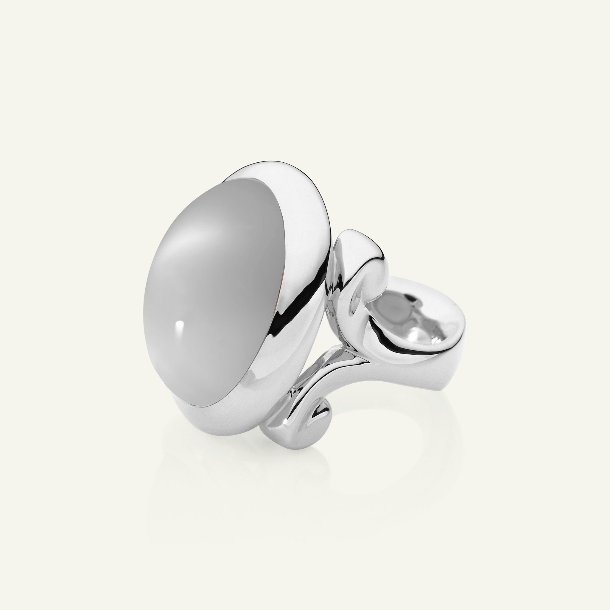 HIPPIE GLAM Large Ring with Grey Moonstone