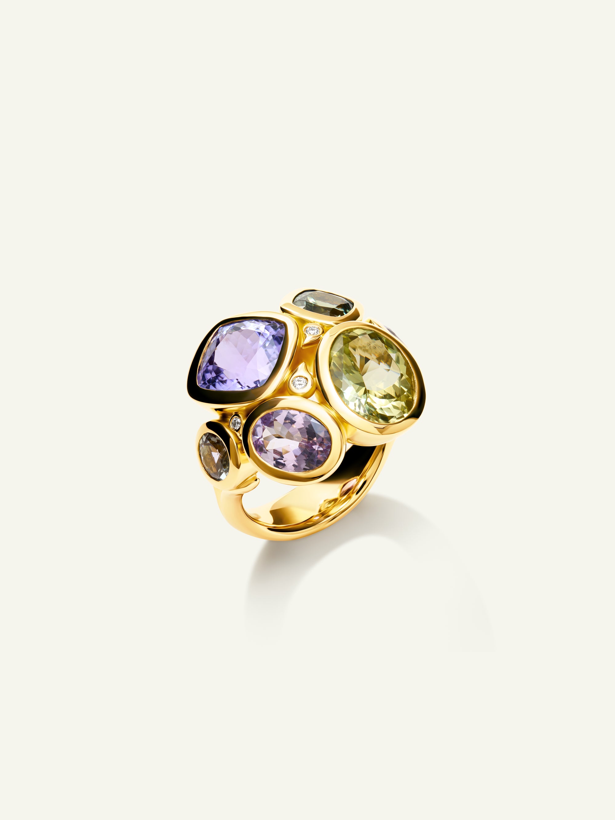 JULIA Ring