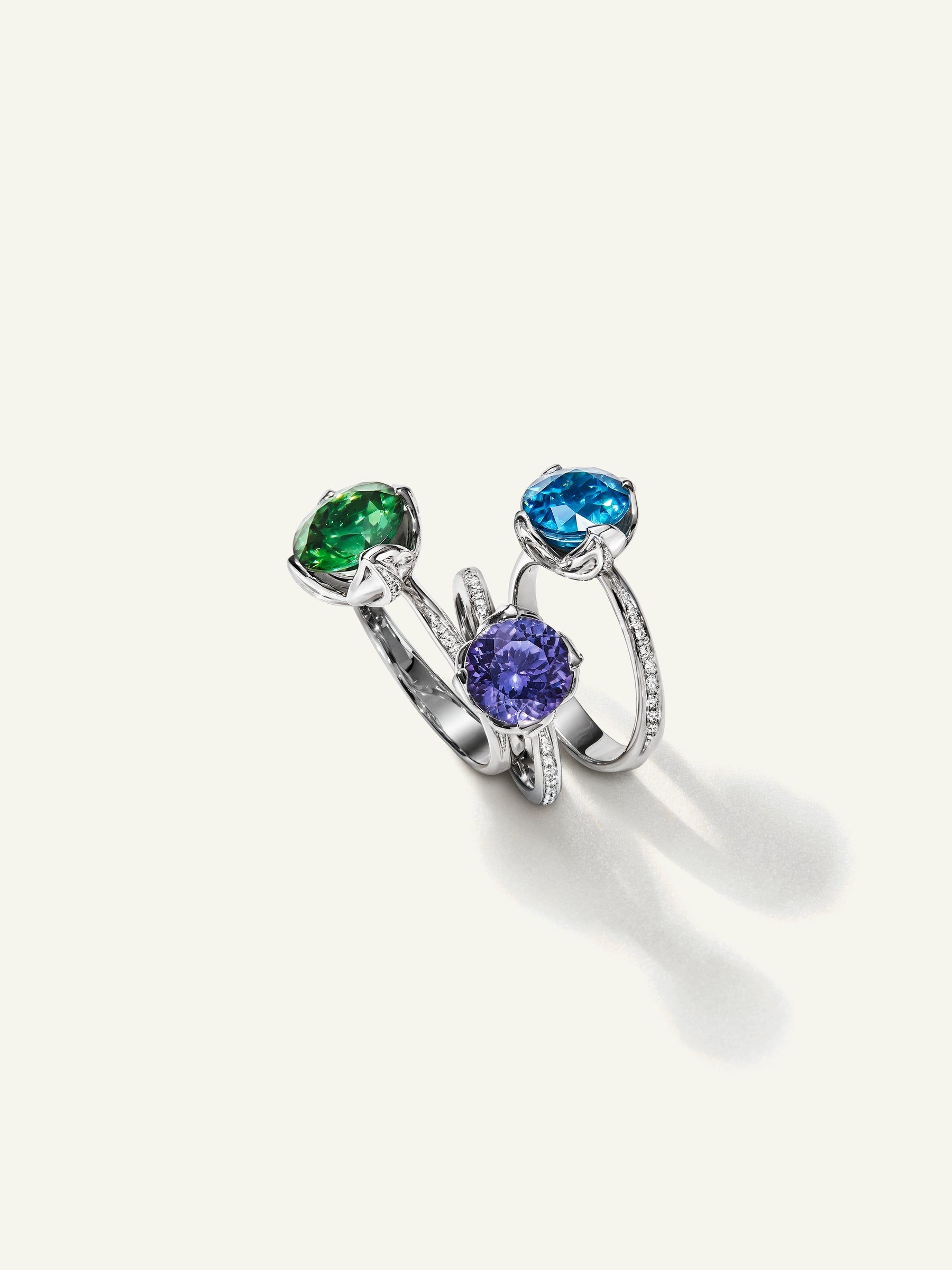 R-TUL-Zir4.72-p-wg | TULIP Ring with Zircon