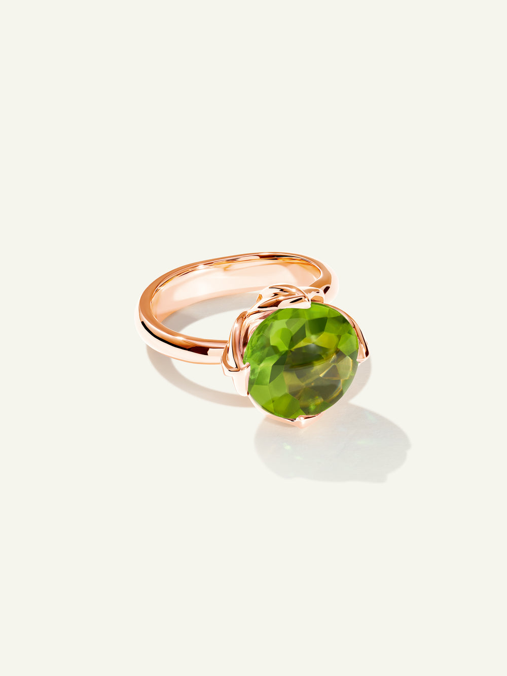 R-TUL-l-Per-rg | TULIP Ring Large with Peridot