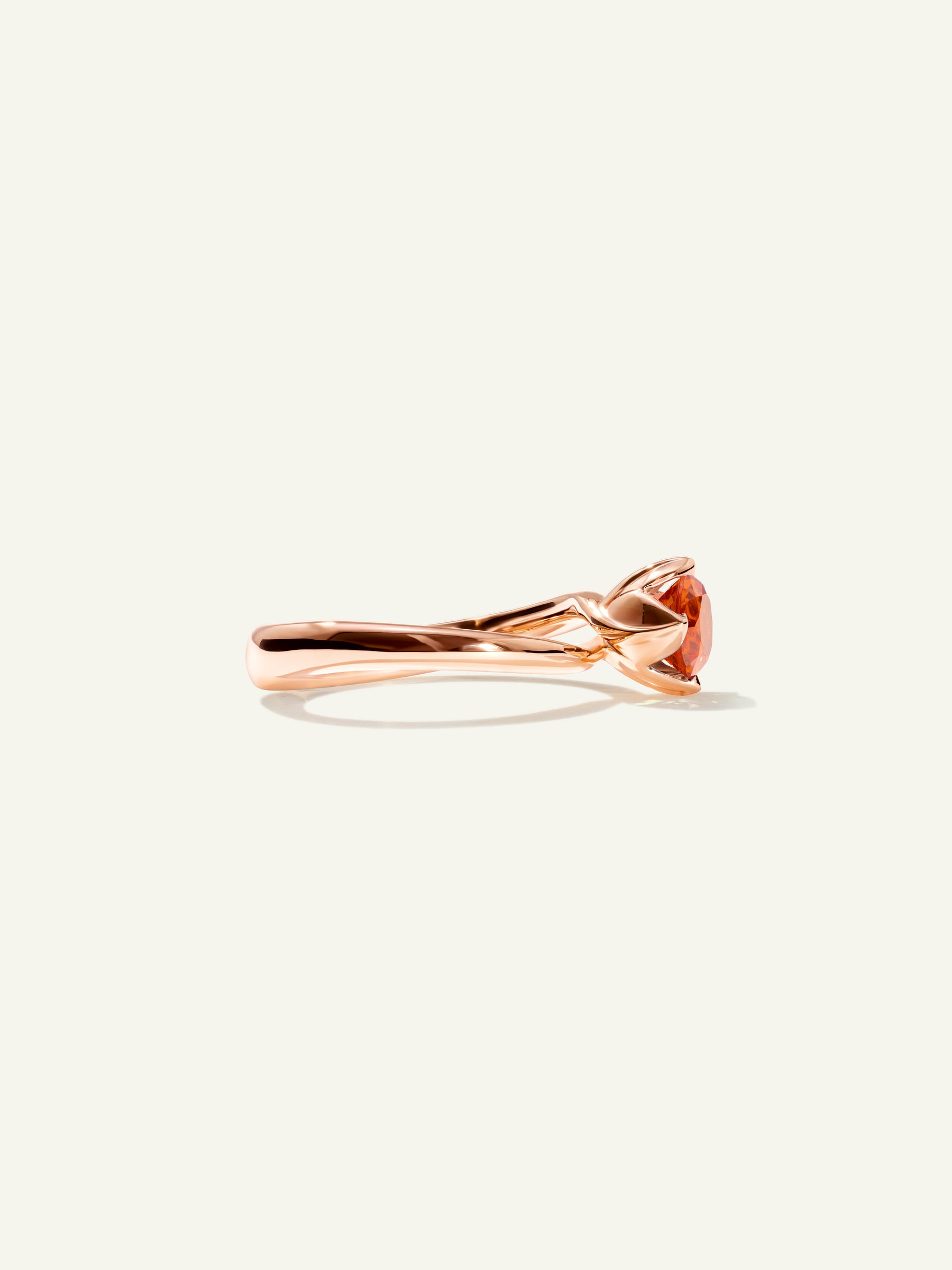 R-TUL-xs-Man-rg | TULIP Ring XS with Mandarin Garnet