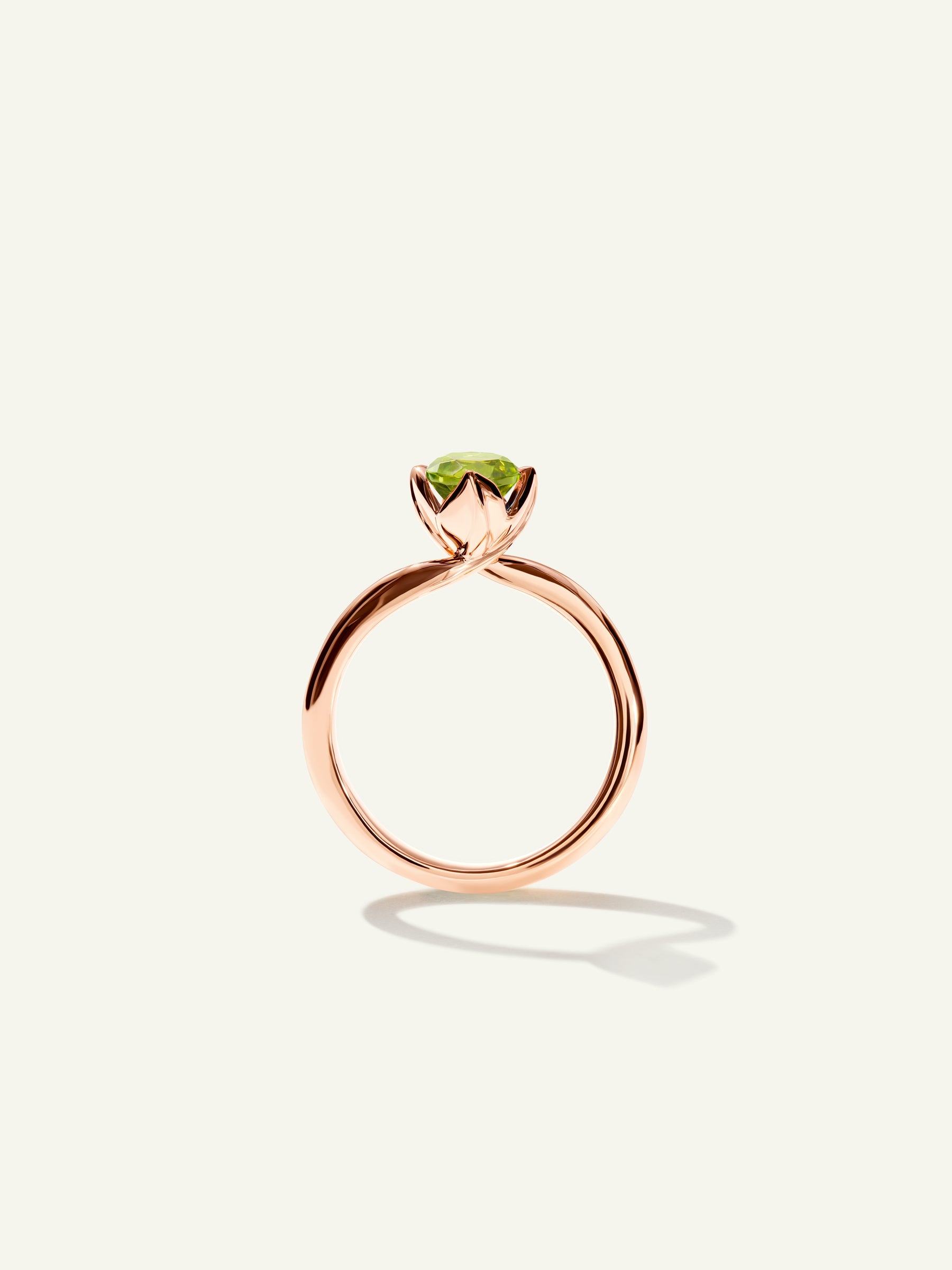 R-TUL-xs-Per-rg | TULIP Ring XS with Peridot