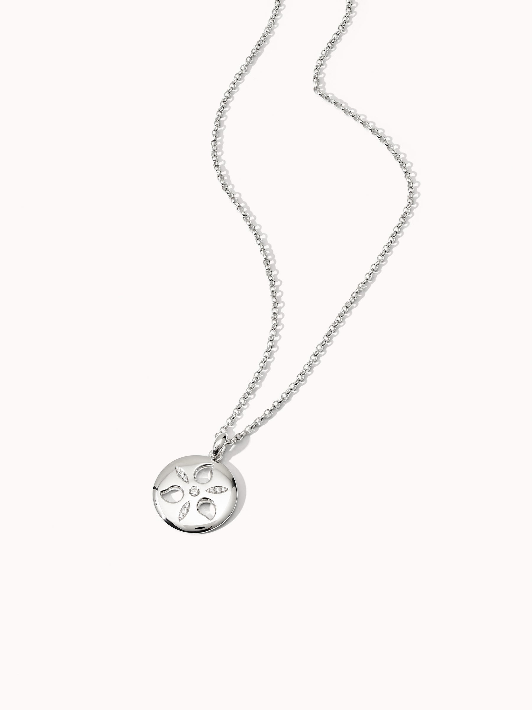 Pendant SAND DOLLAR medium 18K white gold