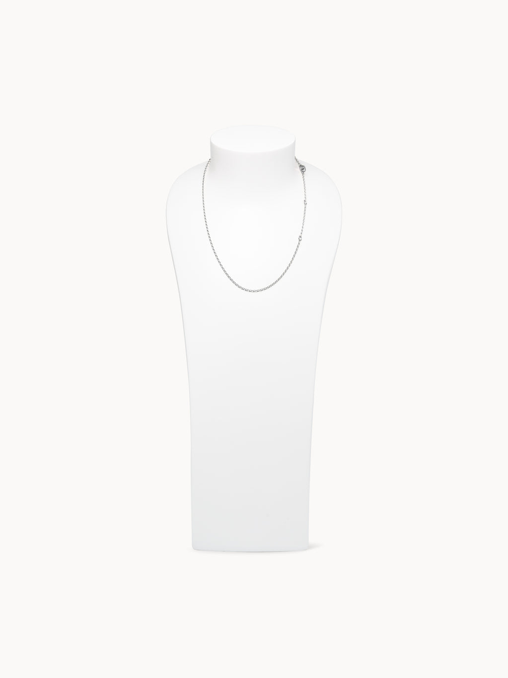 CHAIN Eight 2 mm, 51 cm 18K white gold